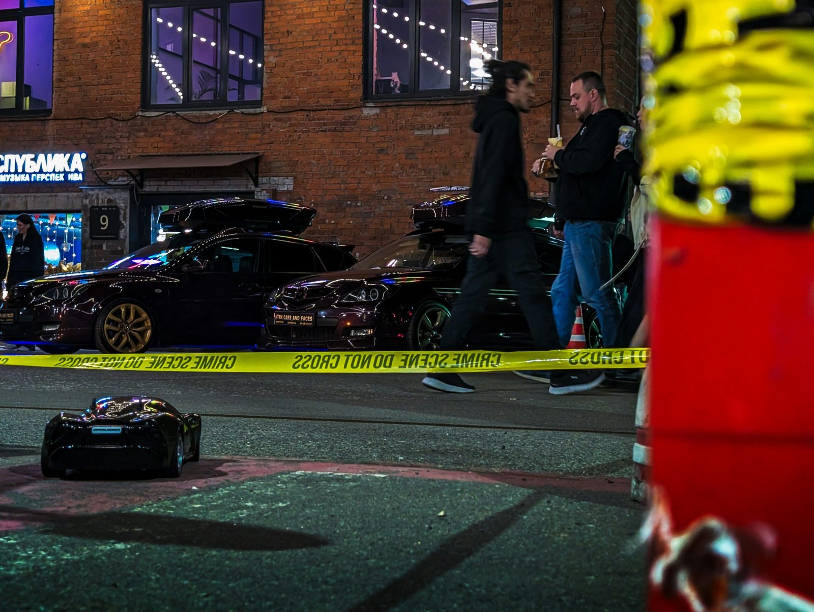 Crime scene cleaning UK by ExtractAssure: trauma cleaning, crime scene cleaners, biohazard cleaning and unattended death cleaning