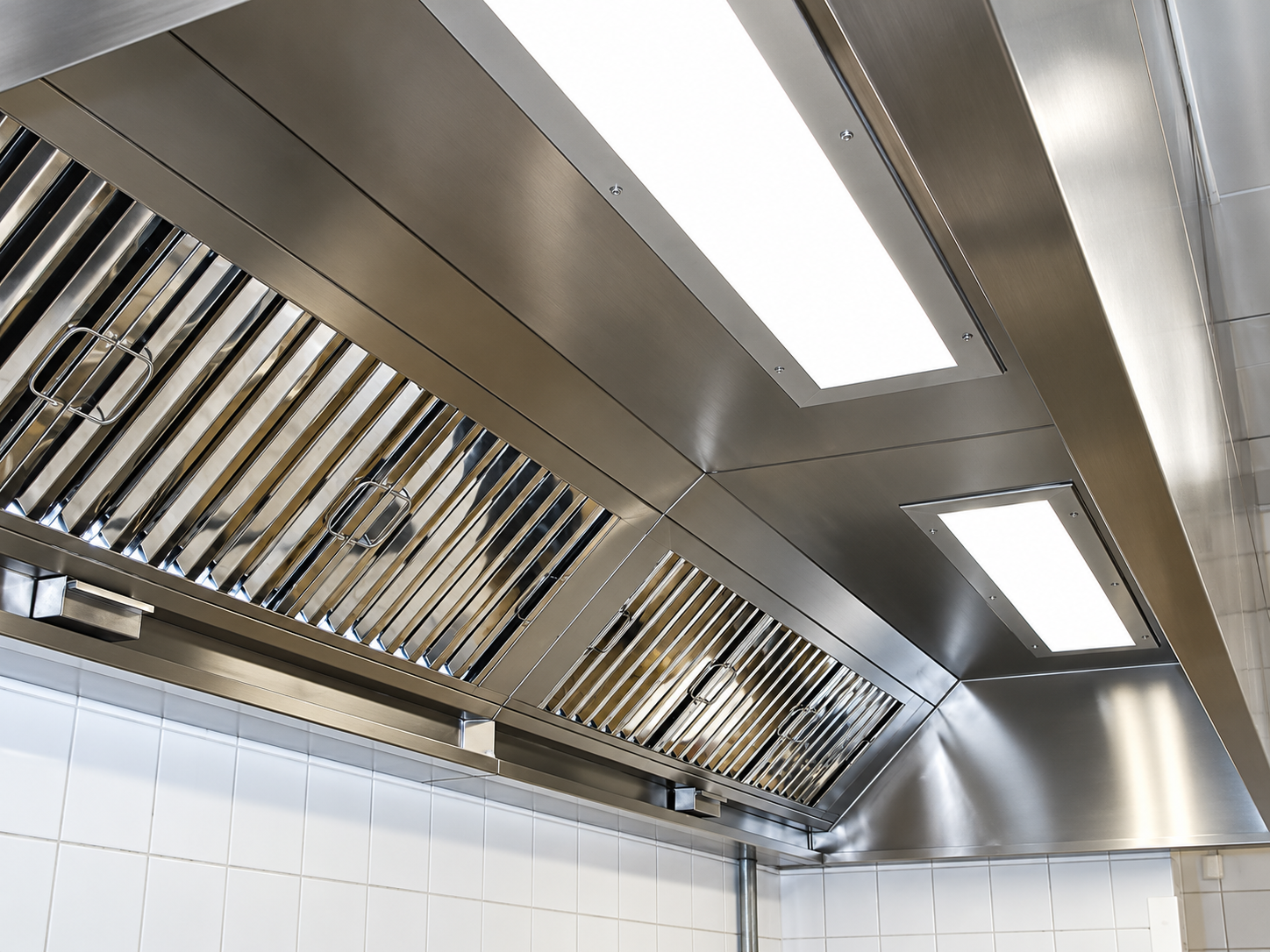 Extract cleaning UK by Extract Assure: kitchen extract cleaning, laundry extract cleaning, bathroom extract cleaning and TR19 extract ductwork cleaning