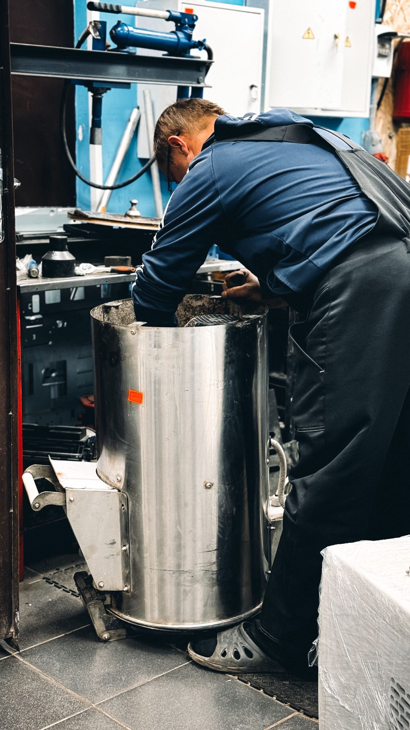 Specialists, not generalists: why choose Extract Assure for extract cleaning, kitchen extract cleaning and extract ductwork cleaning UK